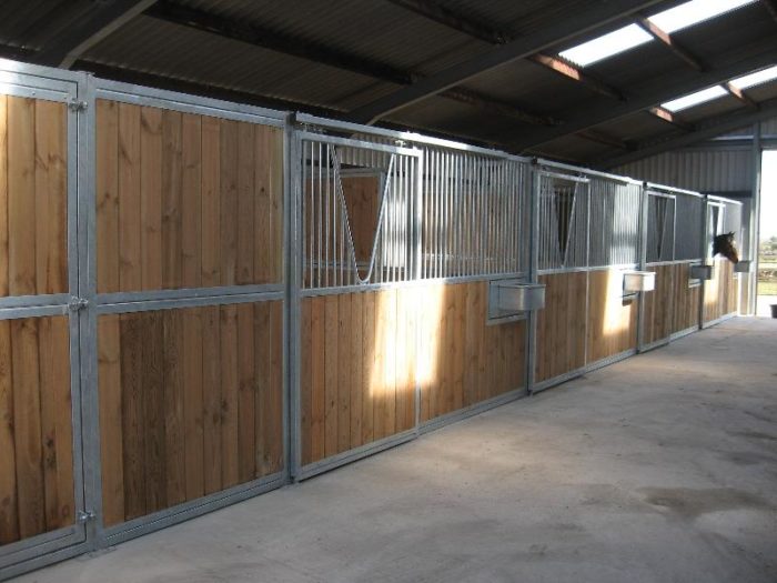 Horse Stables, Mobile Stables, Field Shelters & Timber Stables from ...